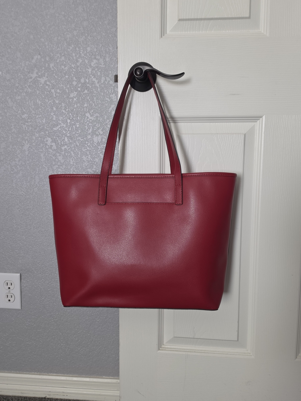 Michael Kors Red Leather Tote Bag - Picture 7 of 13